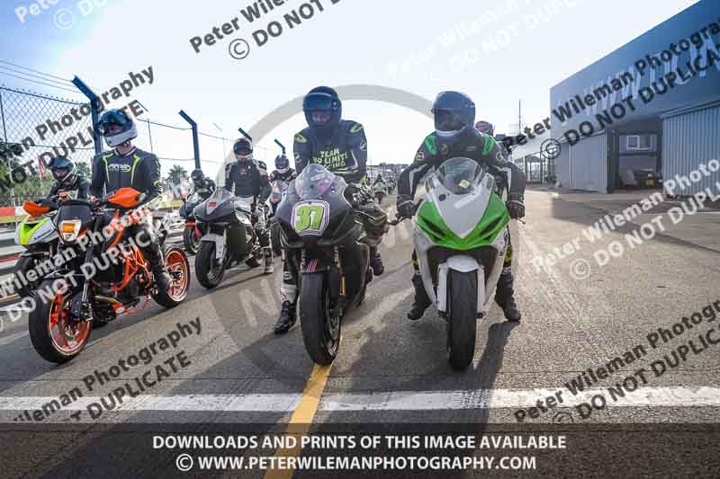 donington no limits trackday;donington park photographs;donington trackday photographs;no limits trackdays;peter wileman photography;trackday digital images;trackday photos